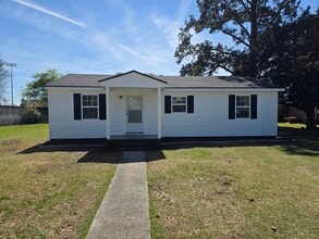 Building Photo - 1001 James St