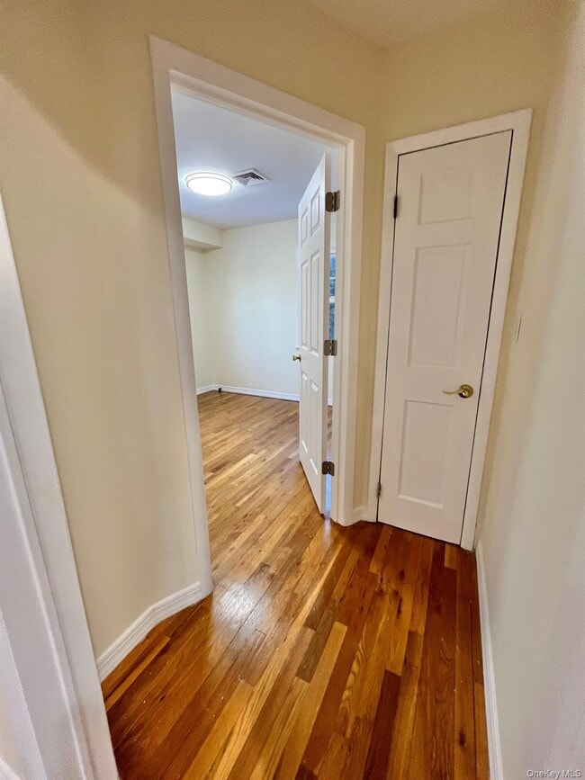 Building Photo - 51 Emmett Terrace