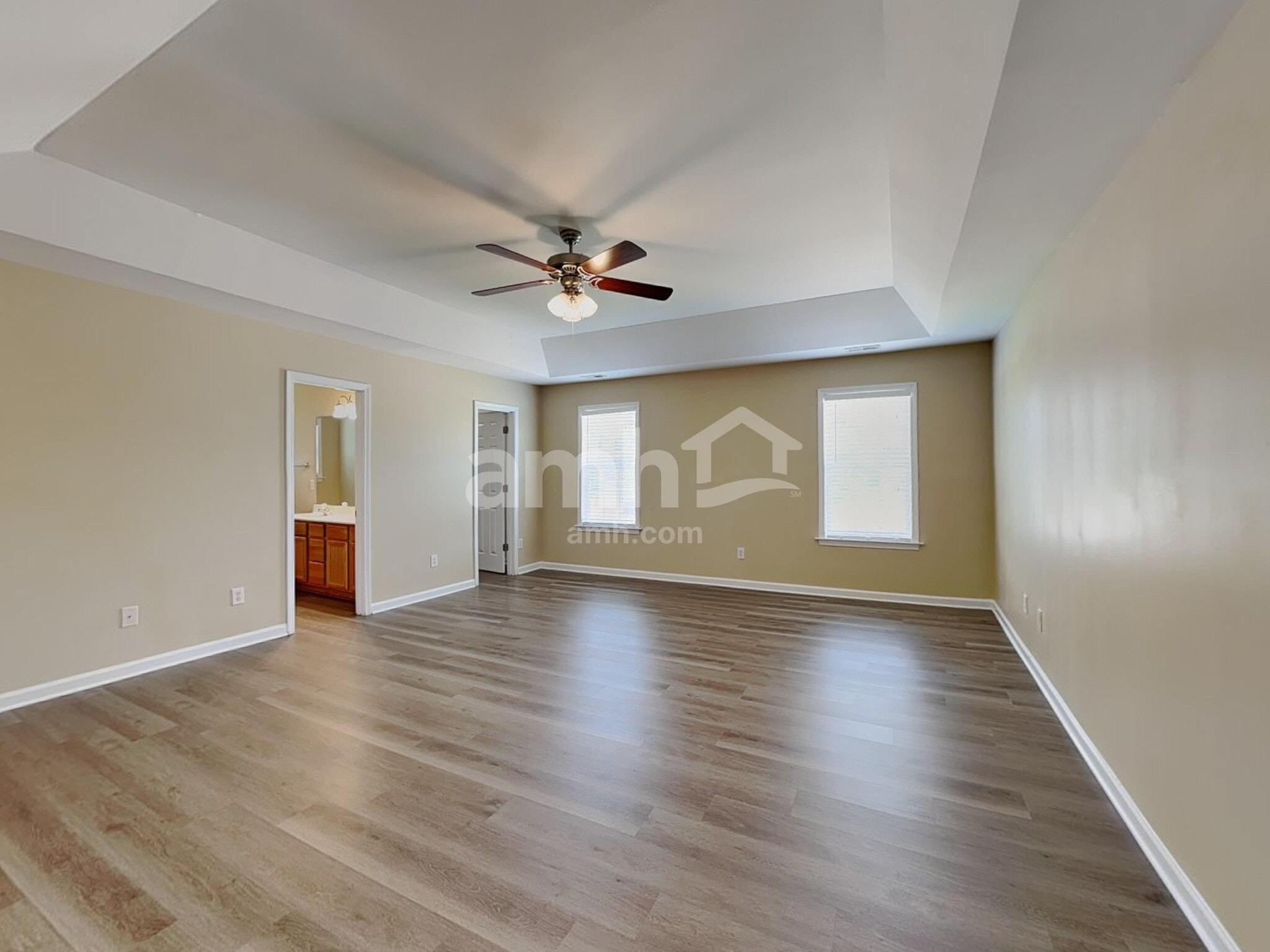 Building Photo - 918 Pristine Ln