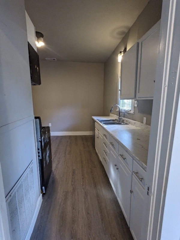 Building Photo - 1022 W Morgan St