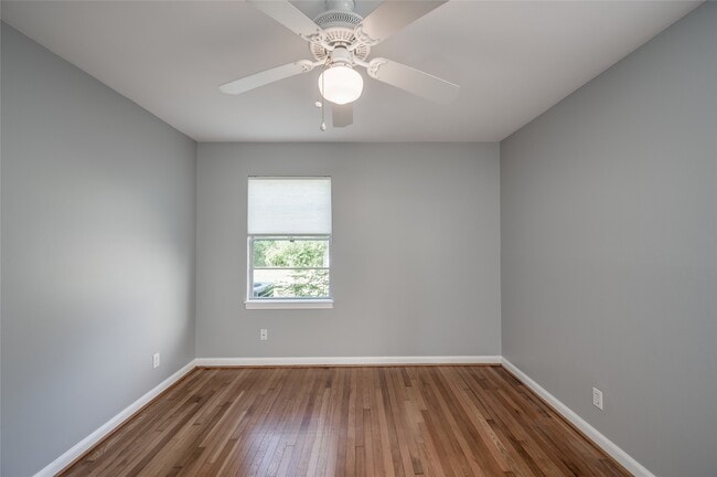 Building Photo - 3322 Elmridge St