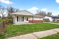 Building Photo - 2831 Hyannis Dr