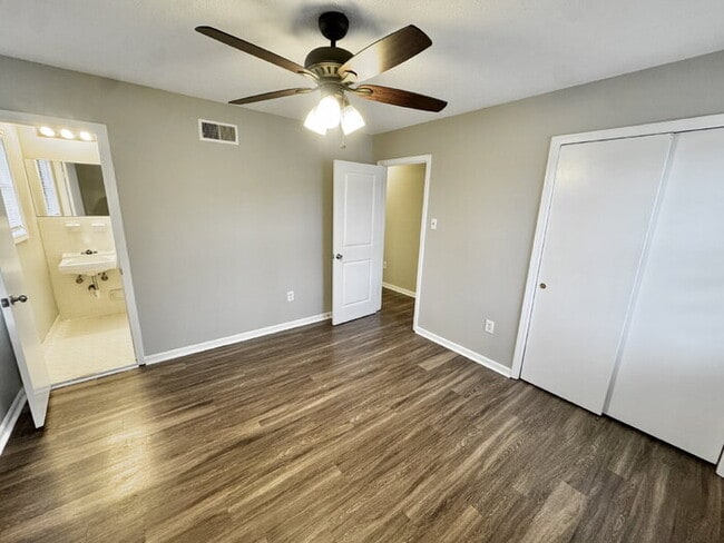 Building Photo - 3940 Schoolfield Rd