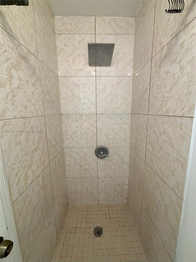 Building Photo - 3299 Bird Ave