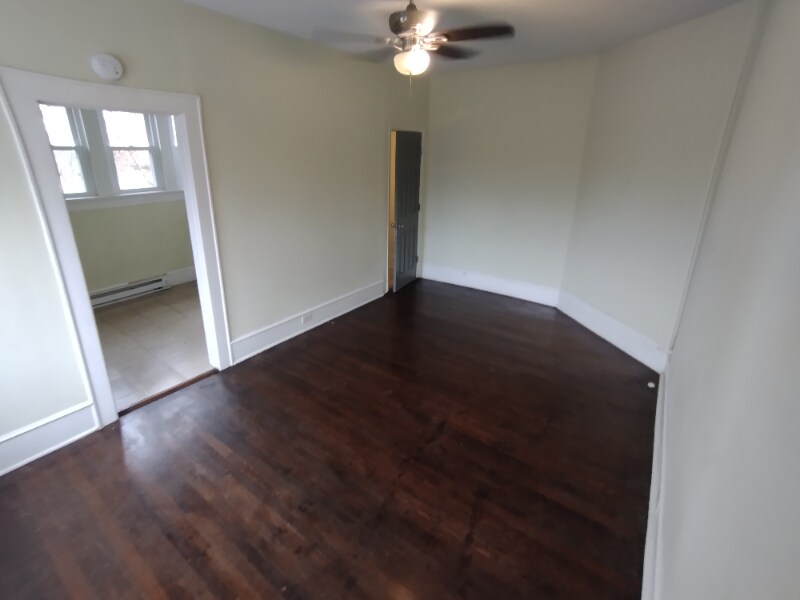 Building Photo - 311 12th St