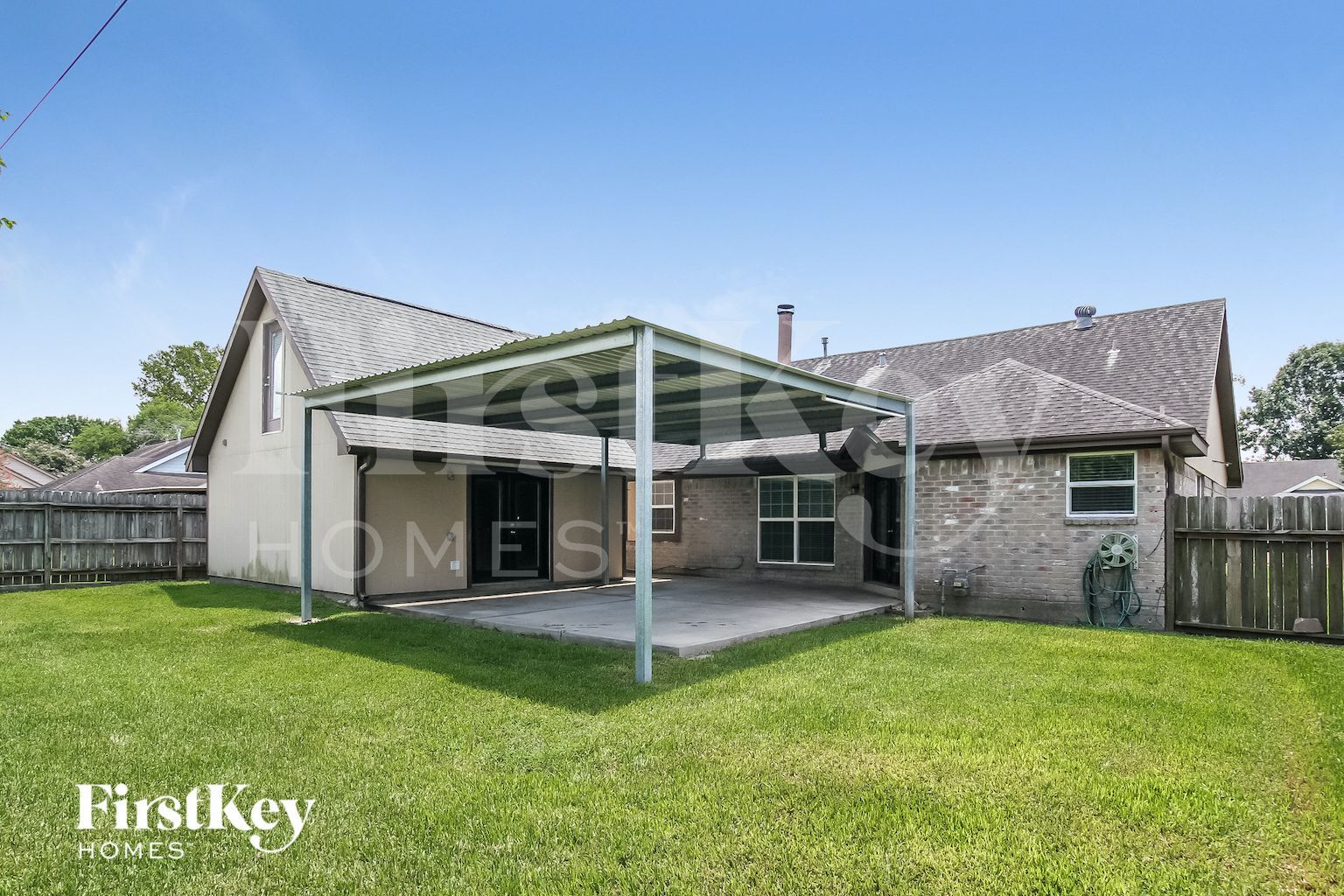 Building Photo - 1801 Whitebriar Dr