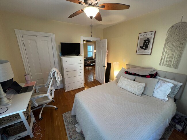 Building Photo - 42-44 Gorham