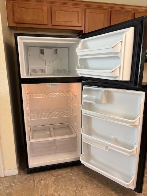 Building Photo - 619 N Vionett Ln