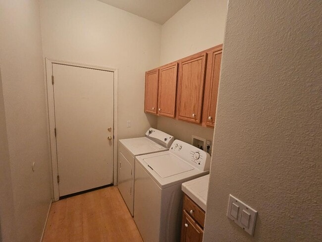 Building Photo - 7873 Morro Ave