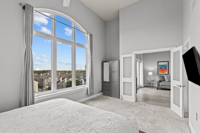 Building Photo - 1900 Genesee St