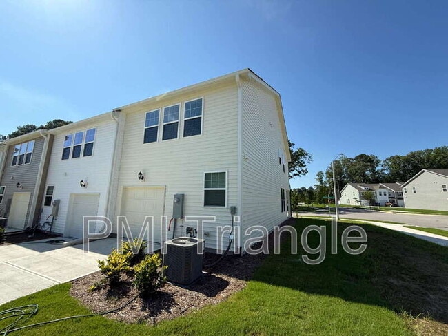 Building Photo - 6401 Granite Quarry Dr