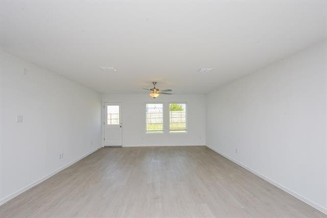 Building Photo - 2744 Mistwood Dr