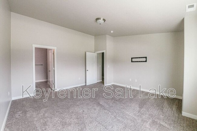 Building Photo - 1091 W Emerald Pools Ln