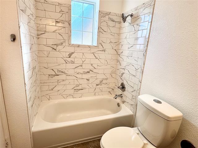 Building Photo - 921 Bradleys Bend