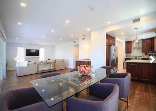 Building Photo - 907 S Shenandoah St