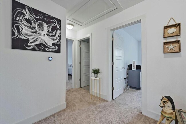 Building Photo - 2200 Capulet St