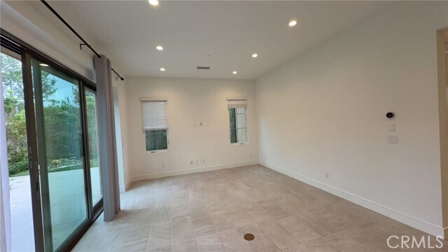 Building Photo - 112 San Benito