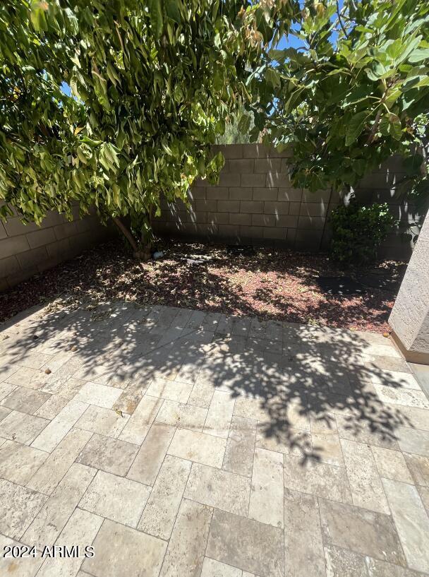 Building Photo - 4135 E Bellerive Dr