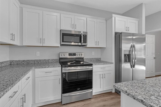Building Photo - 10697 N Dragonis Dr