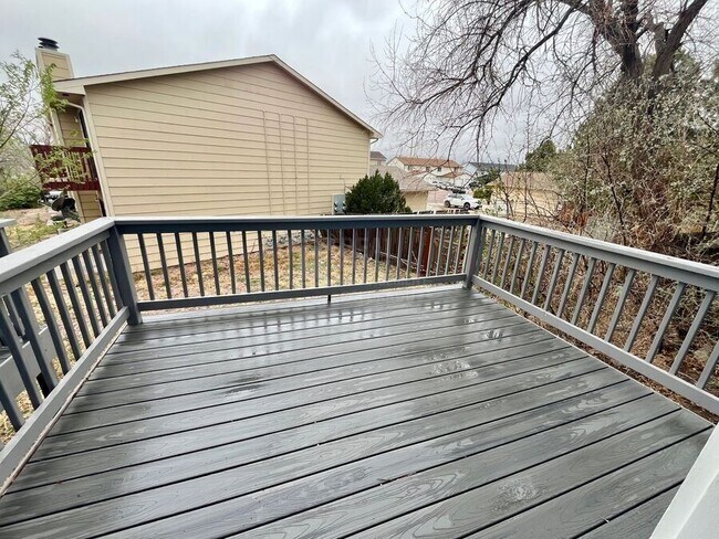 Building Photo - 2645 Bannister Ct