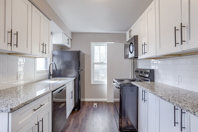 Building Photo - 3717 N 42nd St
