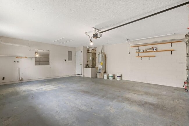 Building Photo - 12136 Shallot St