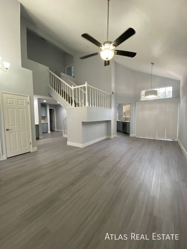 Building Photo - 1916 Old Mill Ln