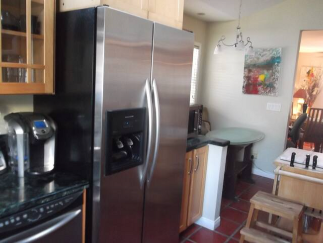 Stainless Refrigerator - 1319 Walgrove Ave