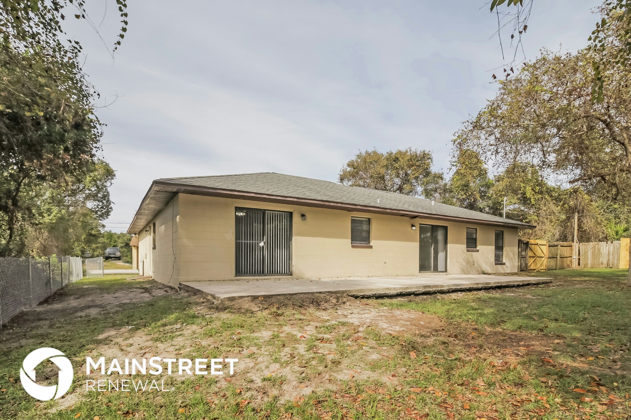 Building Photo - 2561 Beal St