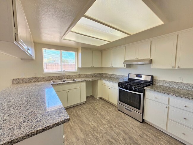 Building Photo - 20325 Airway Blvd