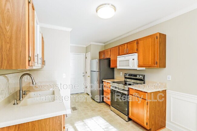 Building Photo - 306 Crooked Oak Ct