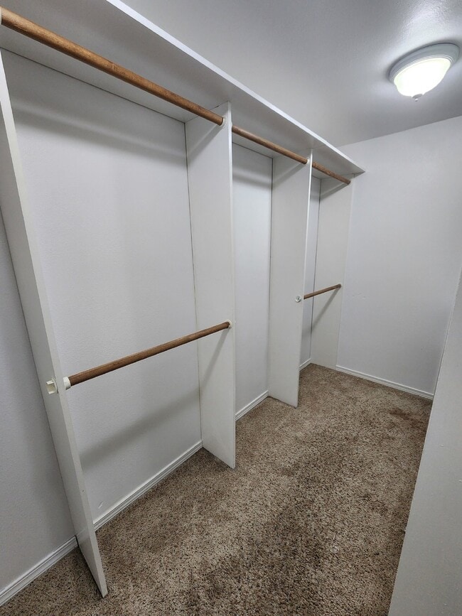 Building Photo - 3BR, 2BTH in Hayden