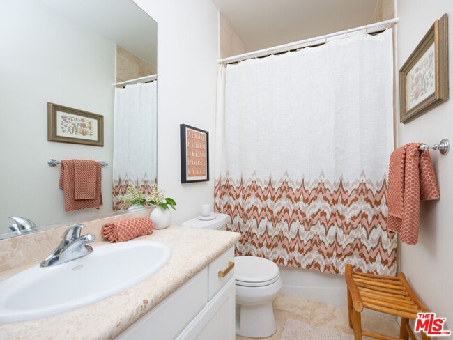 Building Photo - 11428 National Blvd