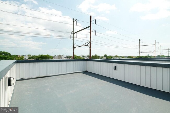 Building Photo - 1512 S 25th St