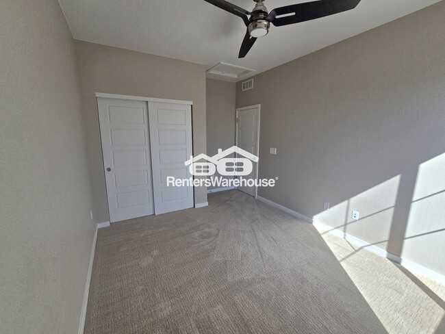 Building Photo - 9065 Southurst St