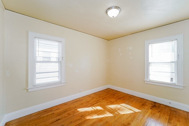 Building Photo - 4668 N 41st St