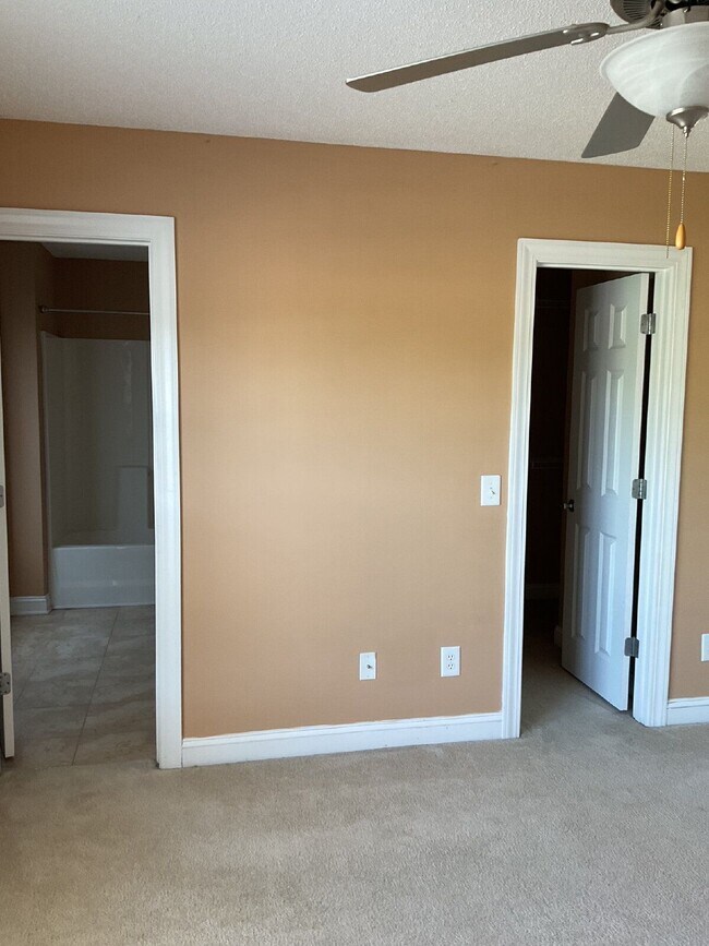 Building Photo - 4155 Dudleys Grant Dr