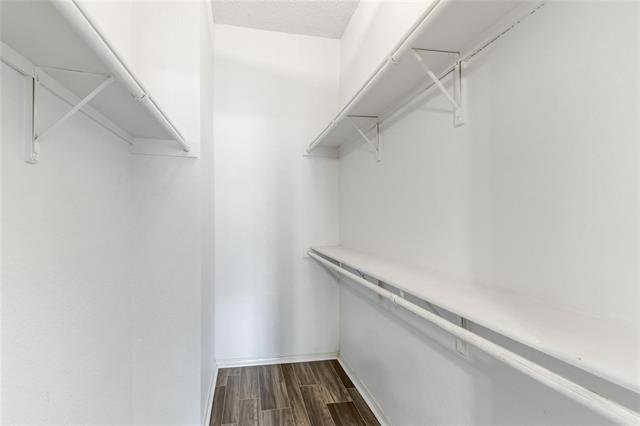Building Photo - 7024 Negril Ct