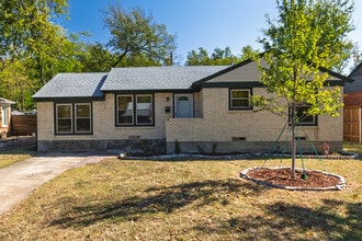 Building Photo - 10814 Stallcup Dr