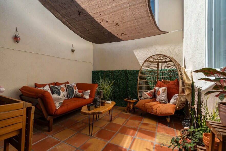 Building Photo - 3500 W Manchester Blvd