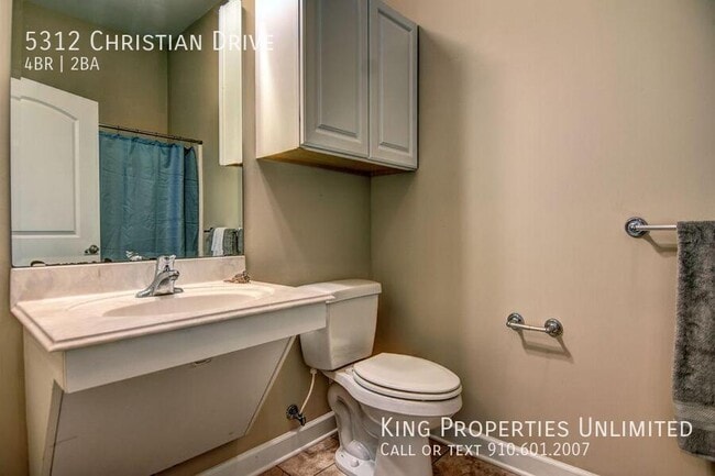 Building Photo - 5312 Christian Dr