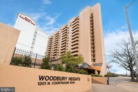 Building Photo - 1301 N Courthouse Rd