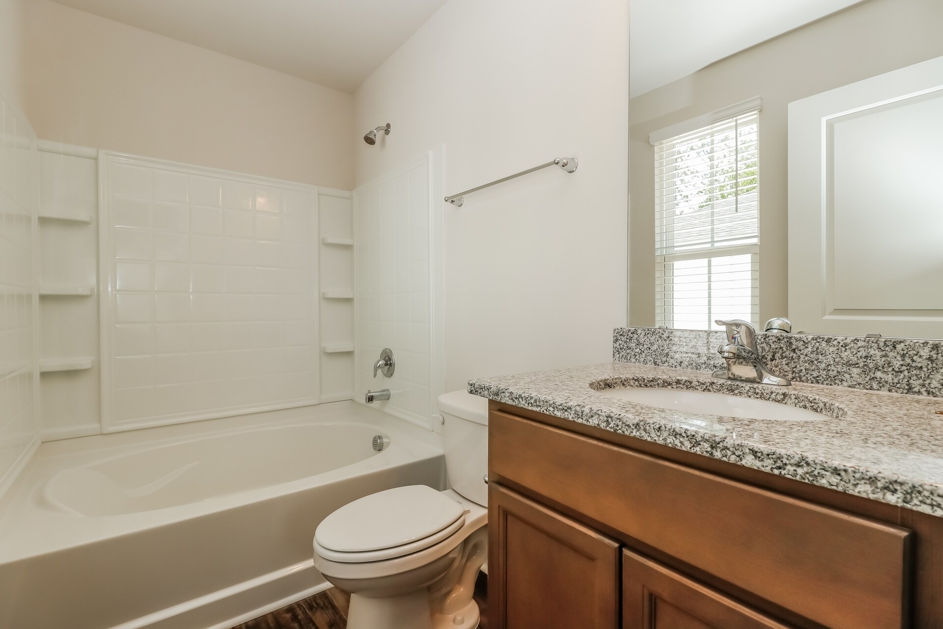 Building Photo - 175 Morning Line Dr