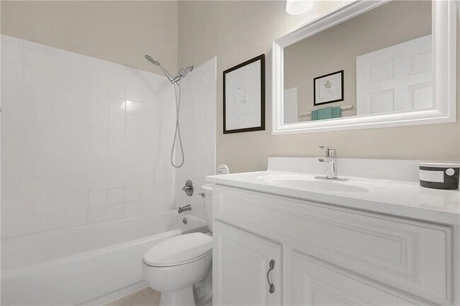 Building Photo - 1450 Graham St SW