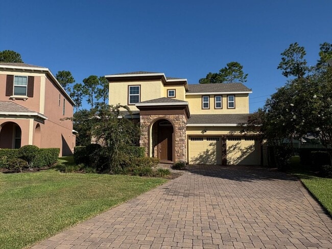 Primary Photo - 5 Bedroom 4 Bathroom Family Home at Windst...