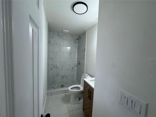 Building Photo - 1589 Viburnum Ln