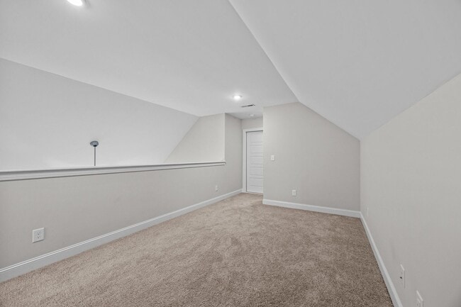 Building Photo - Three-bedroom, two-bathroom home located i...
