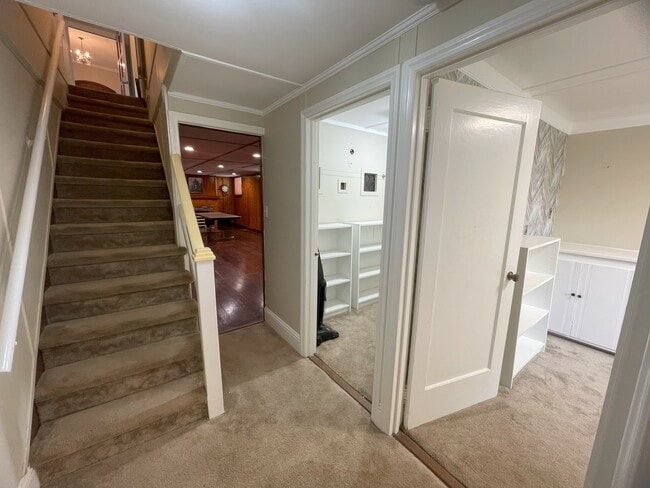 Building Photo - 2717 34th Ave