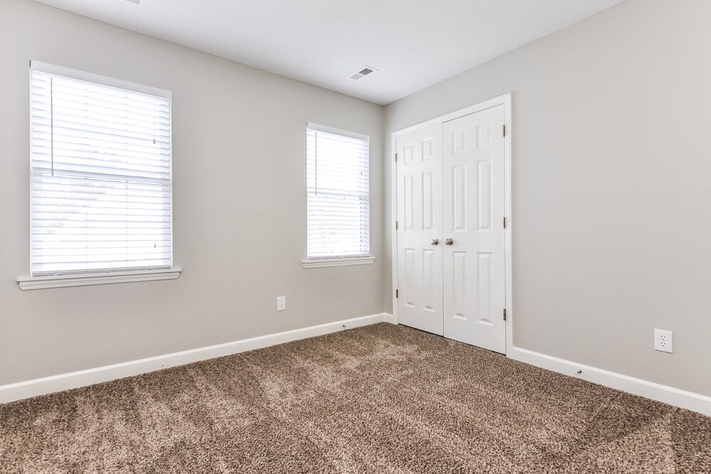 Building Photo - 209 Walnut Creek Dr