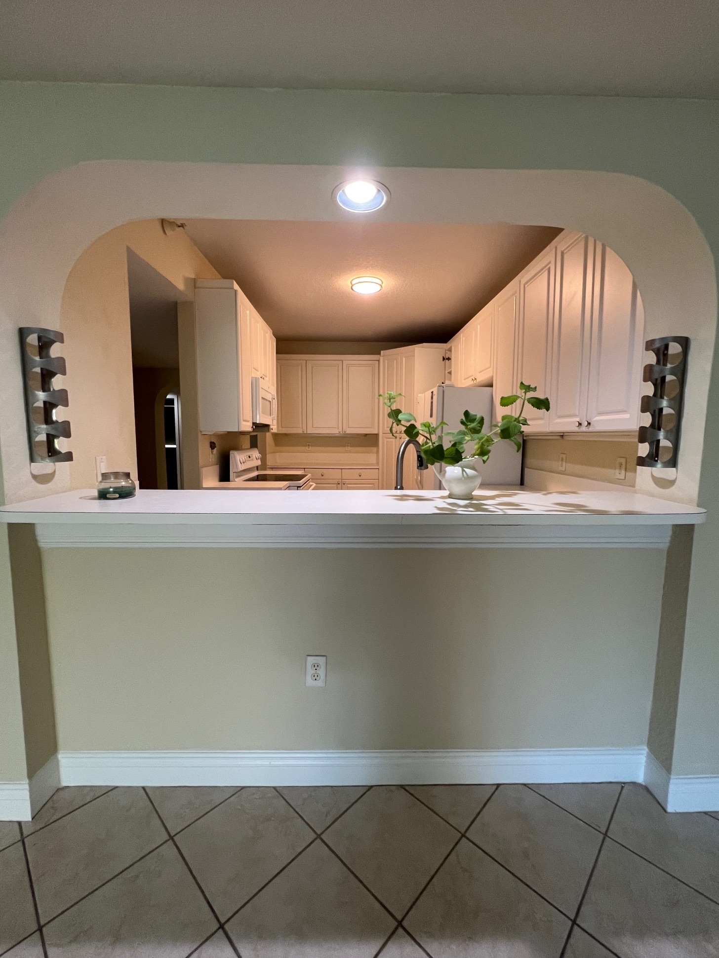 Kitchen - 10710 NW 66th St